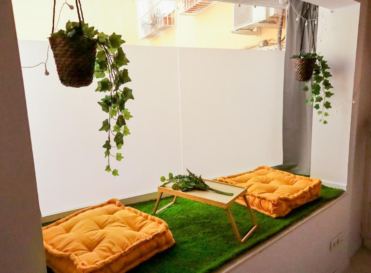 Urban Colours San Eloy Apartment Севиля Екстериор снимка