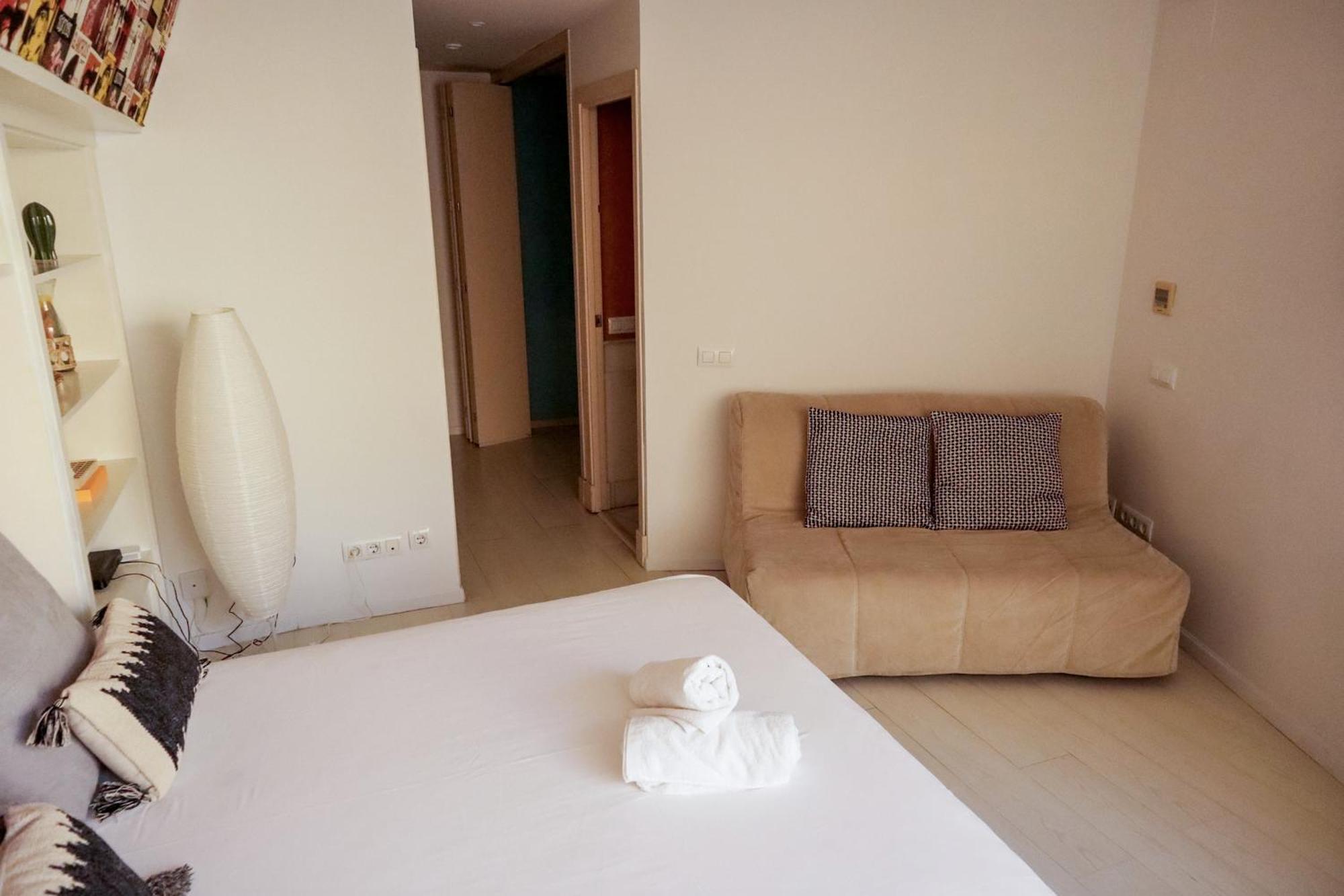 Urban Colours San Eloy Apartment Севиля Екстериор снимка
